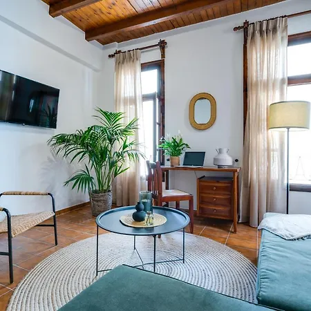 Apartment Monk